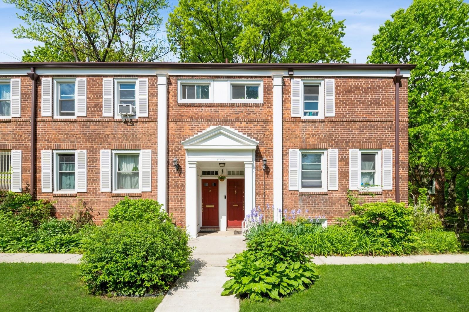 144-42 Village Road #70D, Briarwood, New York image 15