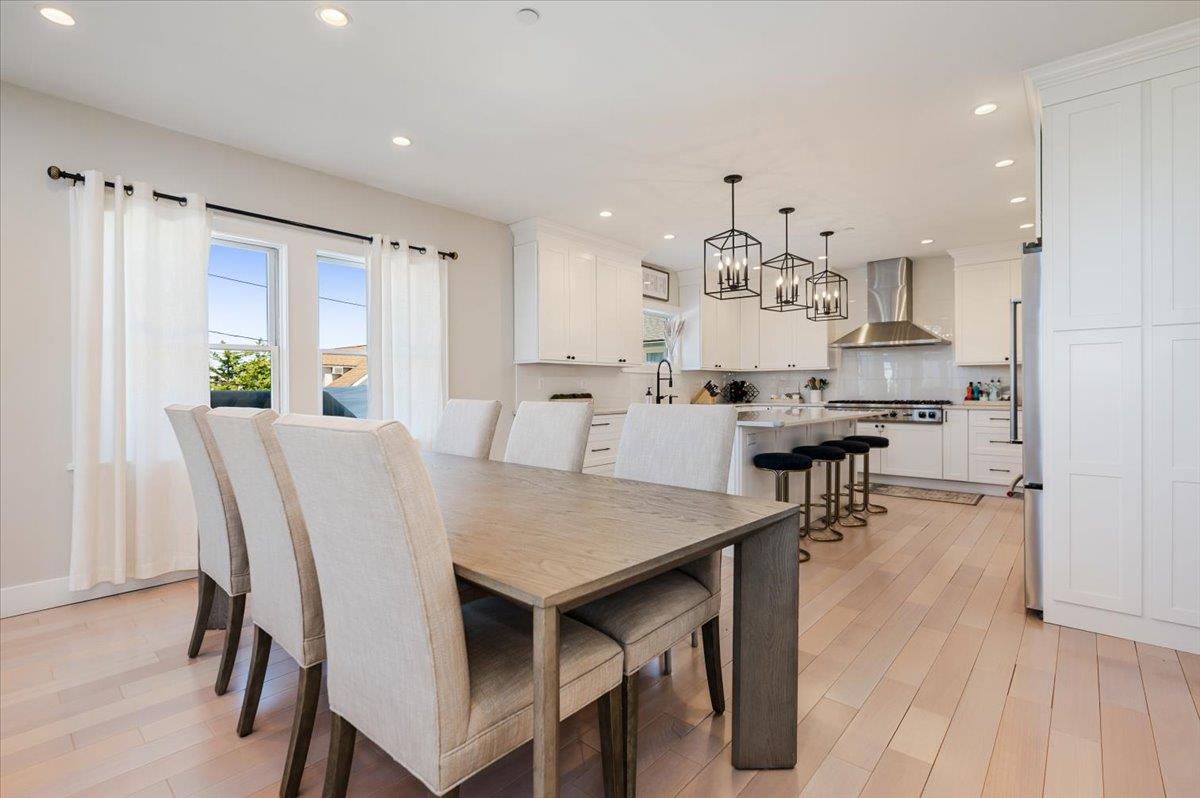 413 E Hudson Street, Long Beach, New York image 8