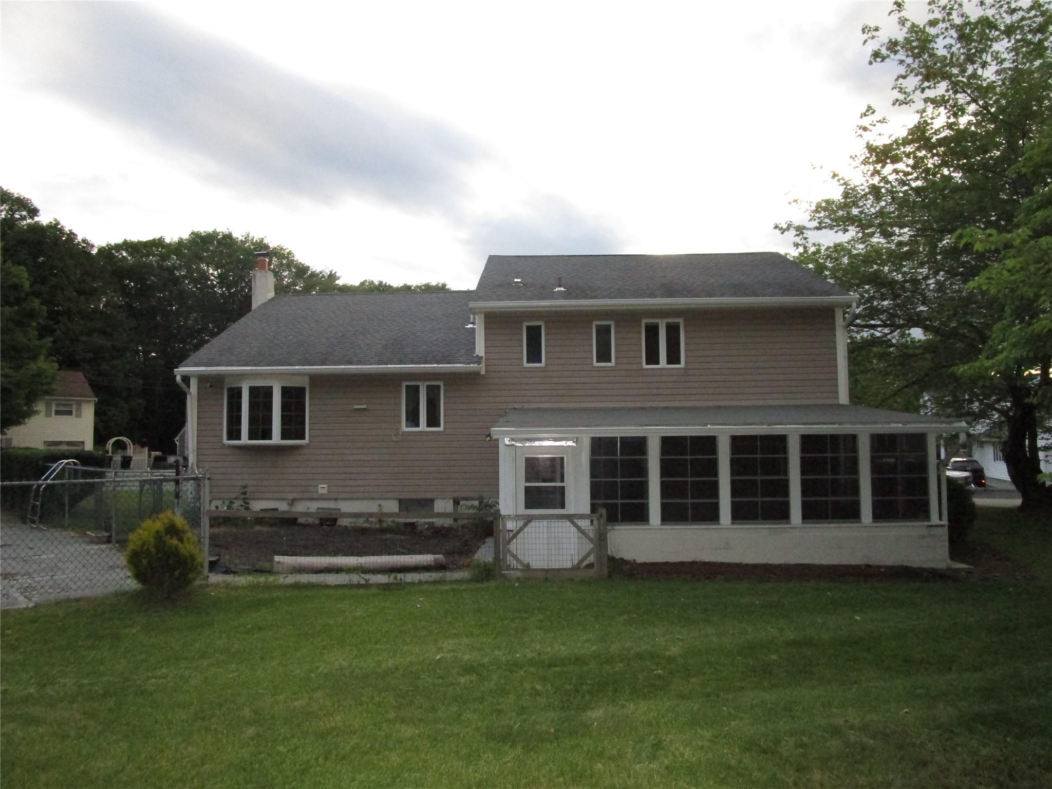 45 Morris Drive, Hyde Park, New York image 6