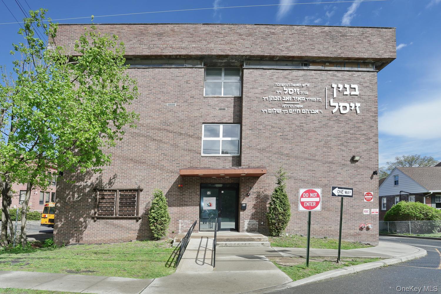 52 & 56 S Main Street