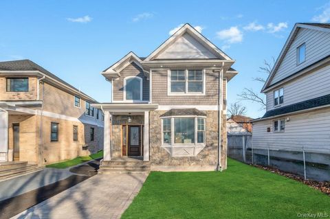141 Emerson Avenue, Floral Park, NY 11001 - MLS#: 948576