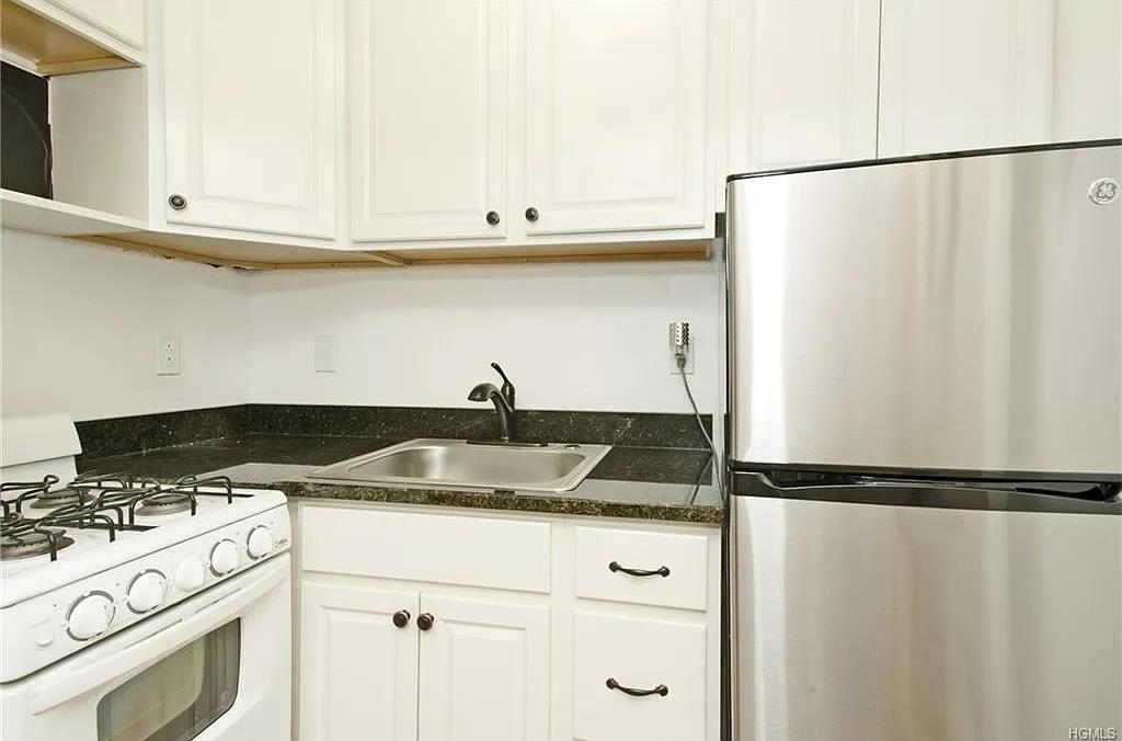 1122 Yonkers Ave #1E, Yonkers, New York image 8