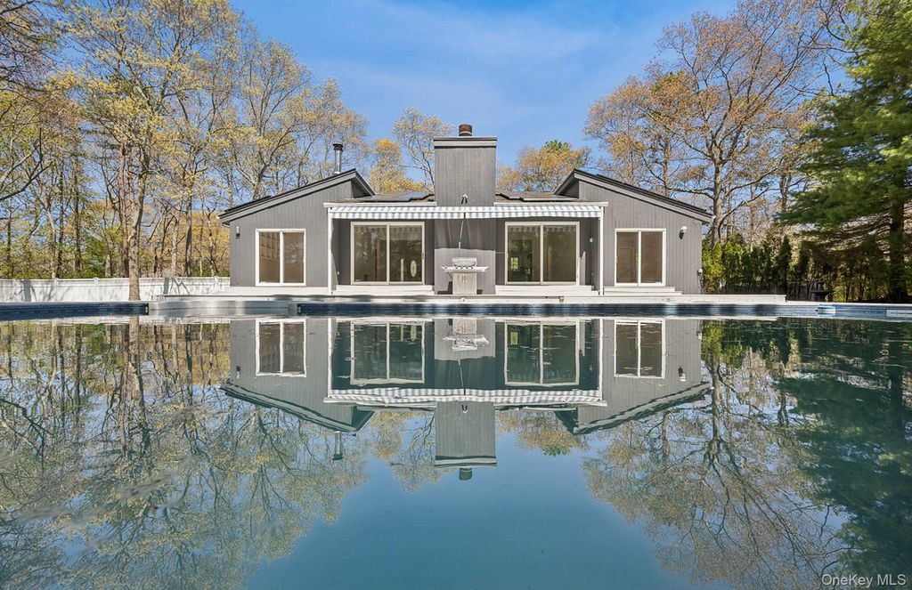 Photo of 57 Bellows Terrace, Hampton Bays, NY 11946 (MLS # 994615)