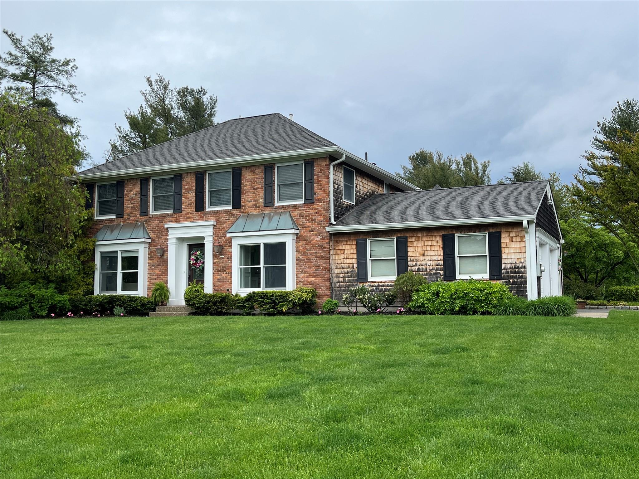 Property for Sale at Lynbrook Court, Huntington, Hamptons, NY - Bedrooms: 4 
Bathrooms: 3  - $1,499,000