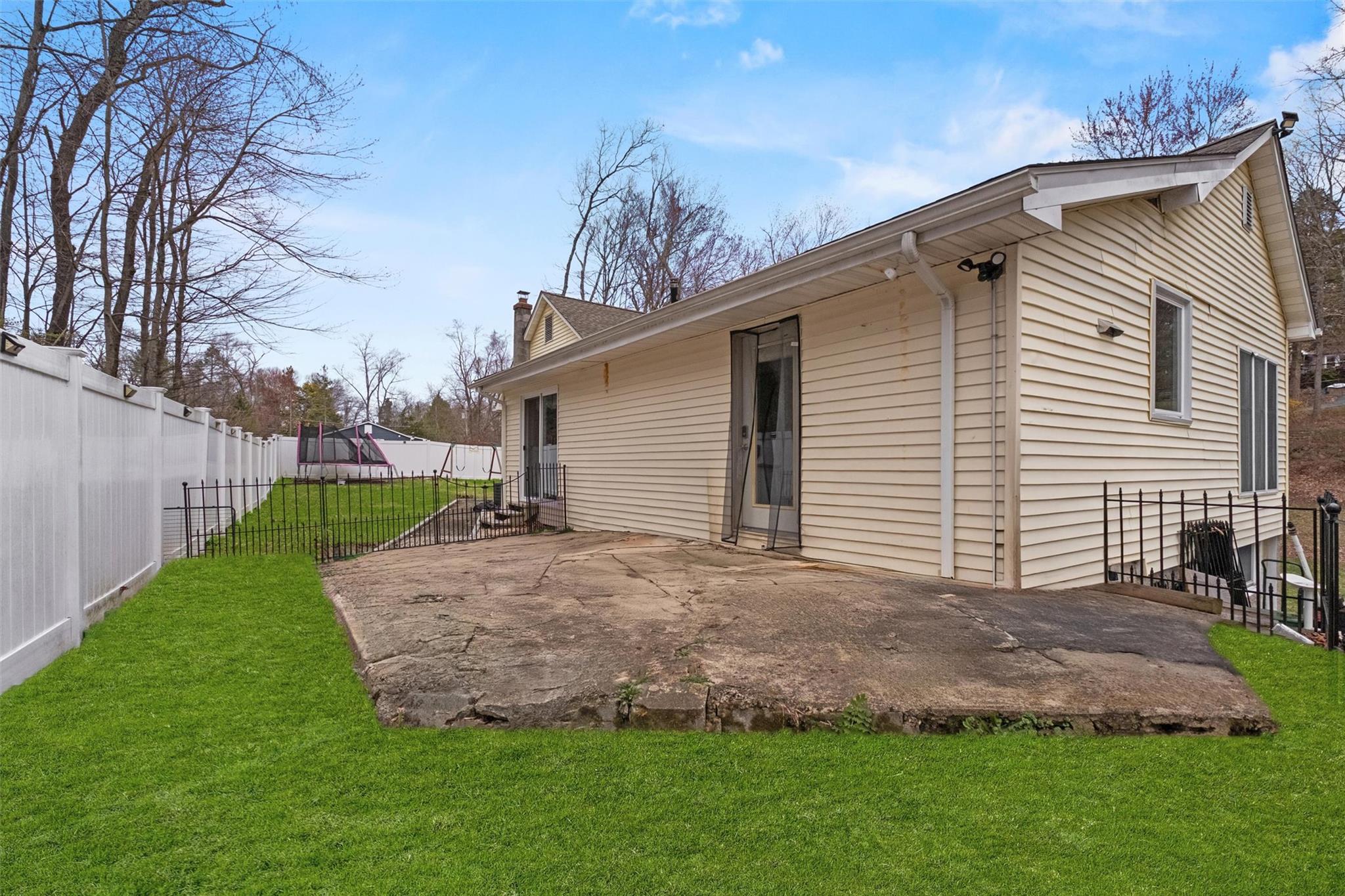 3007 Oak Street, Mohegan Lake, New York image 22
