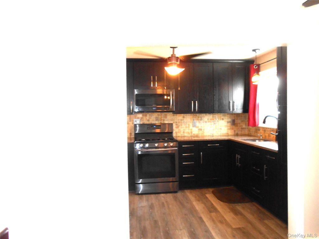 Photo of 63 Lindbergh Place, Poughkeepsie, NY 12603 (MLS # 941095)