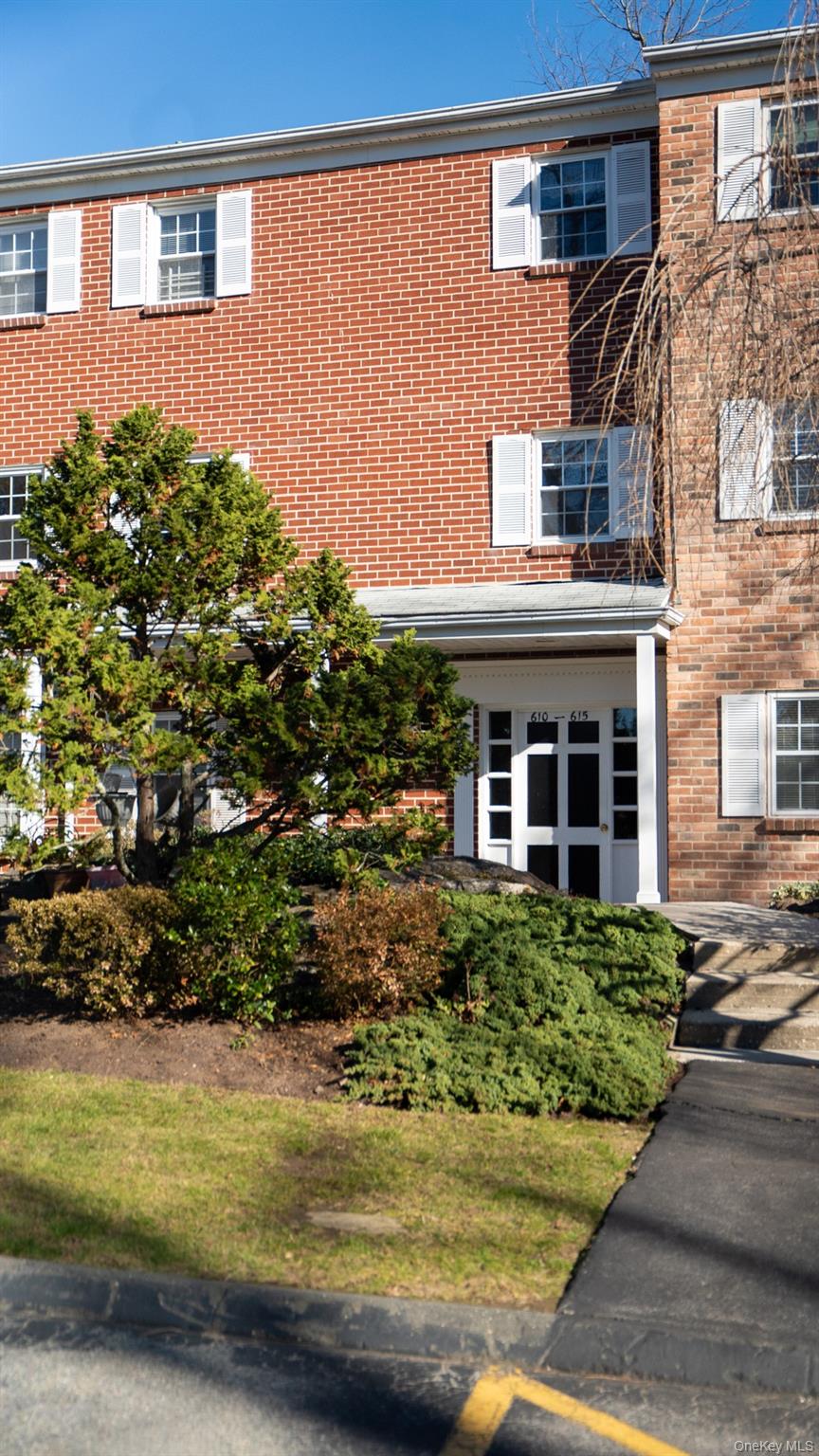 614 Woodland Hills Road