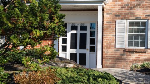 614 Woodland Hills Road White Plains NY 10603