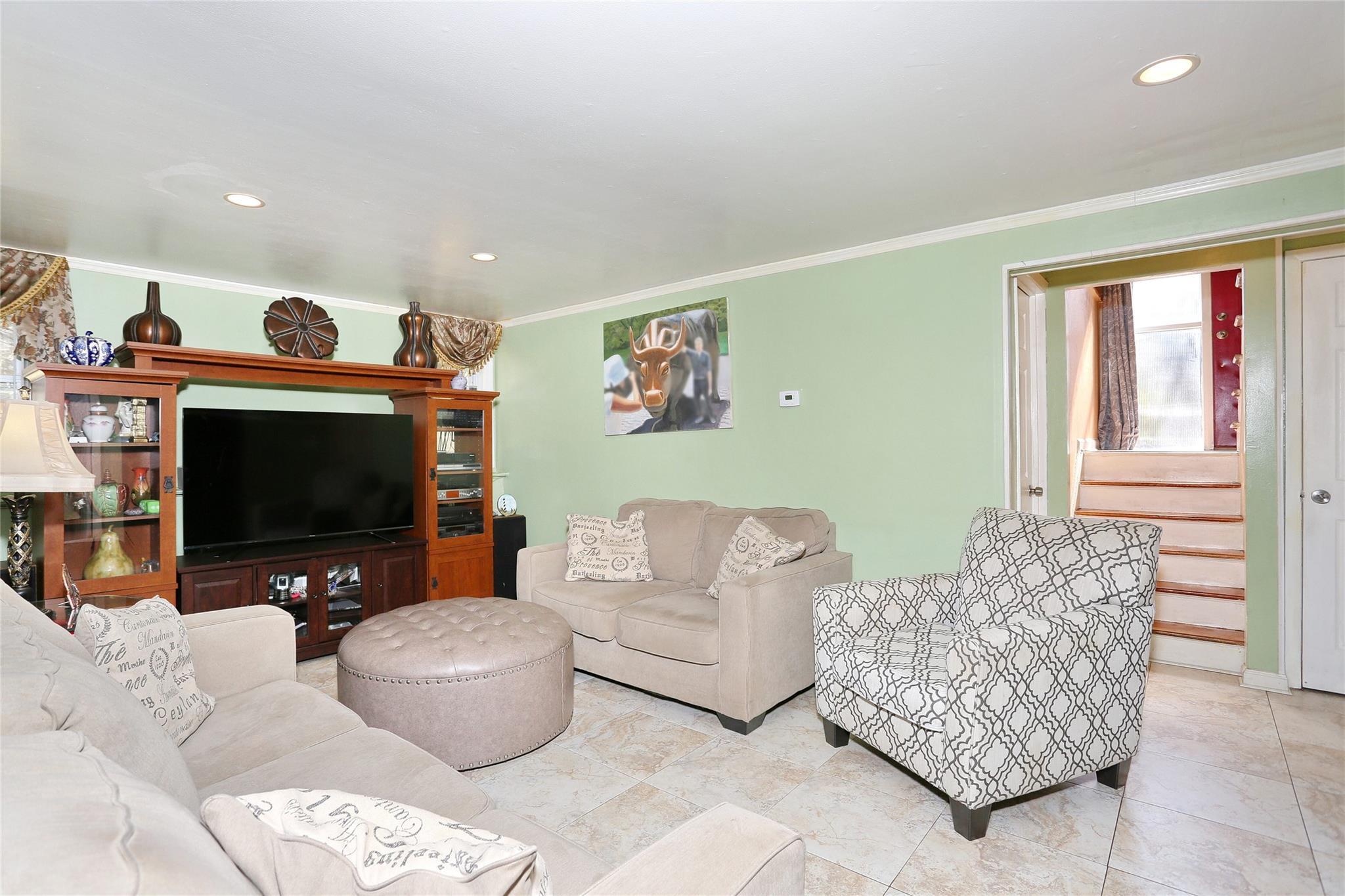 2 Regina Road, Ramapo, New York image 9