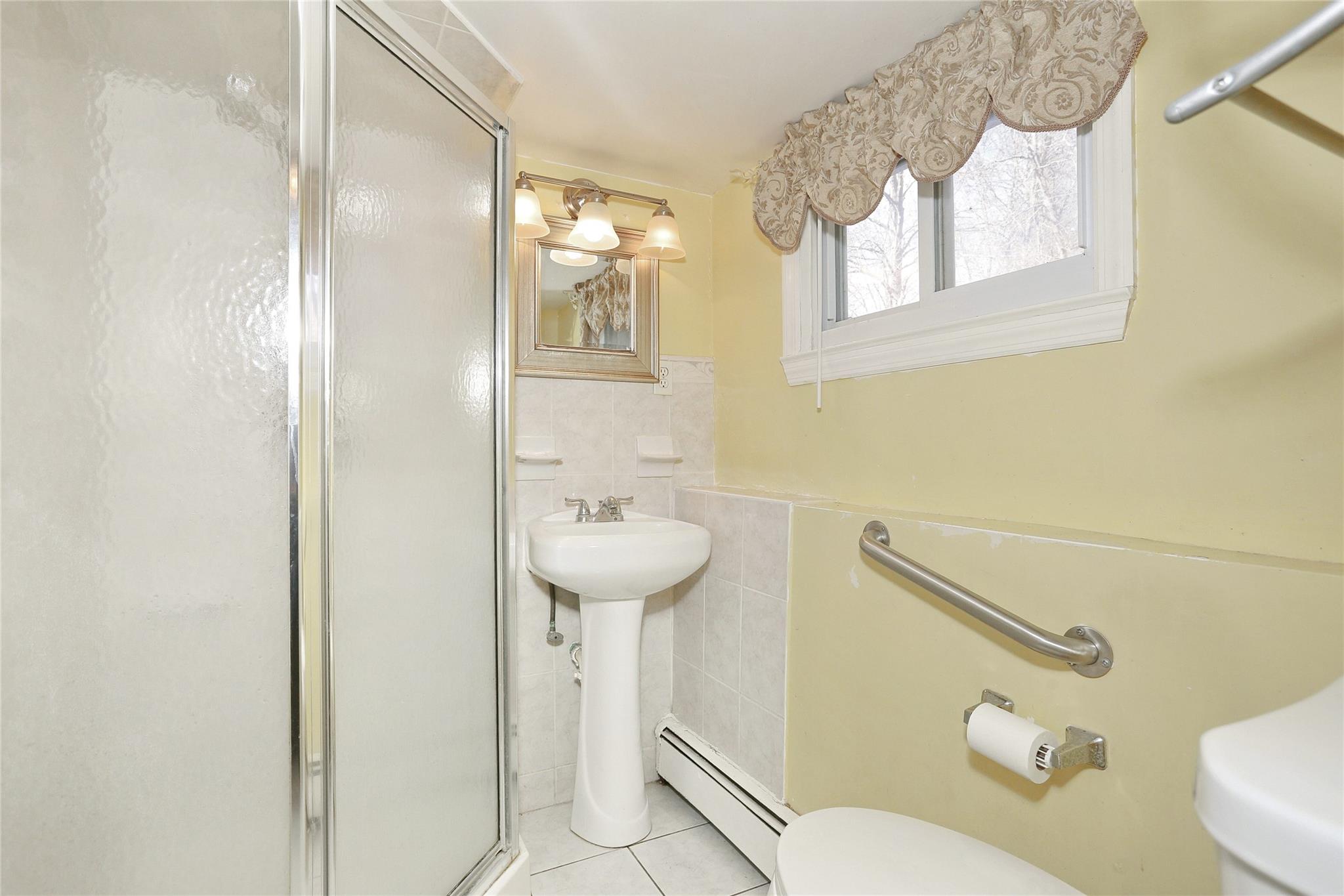 2 Regina Road, Ramapo, New York image 13