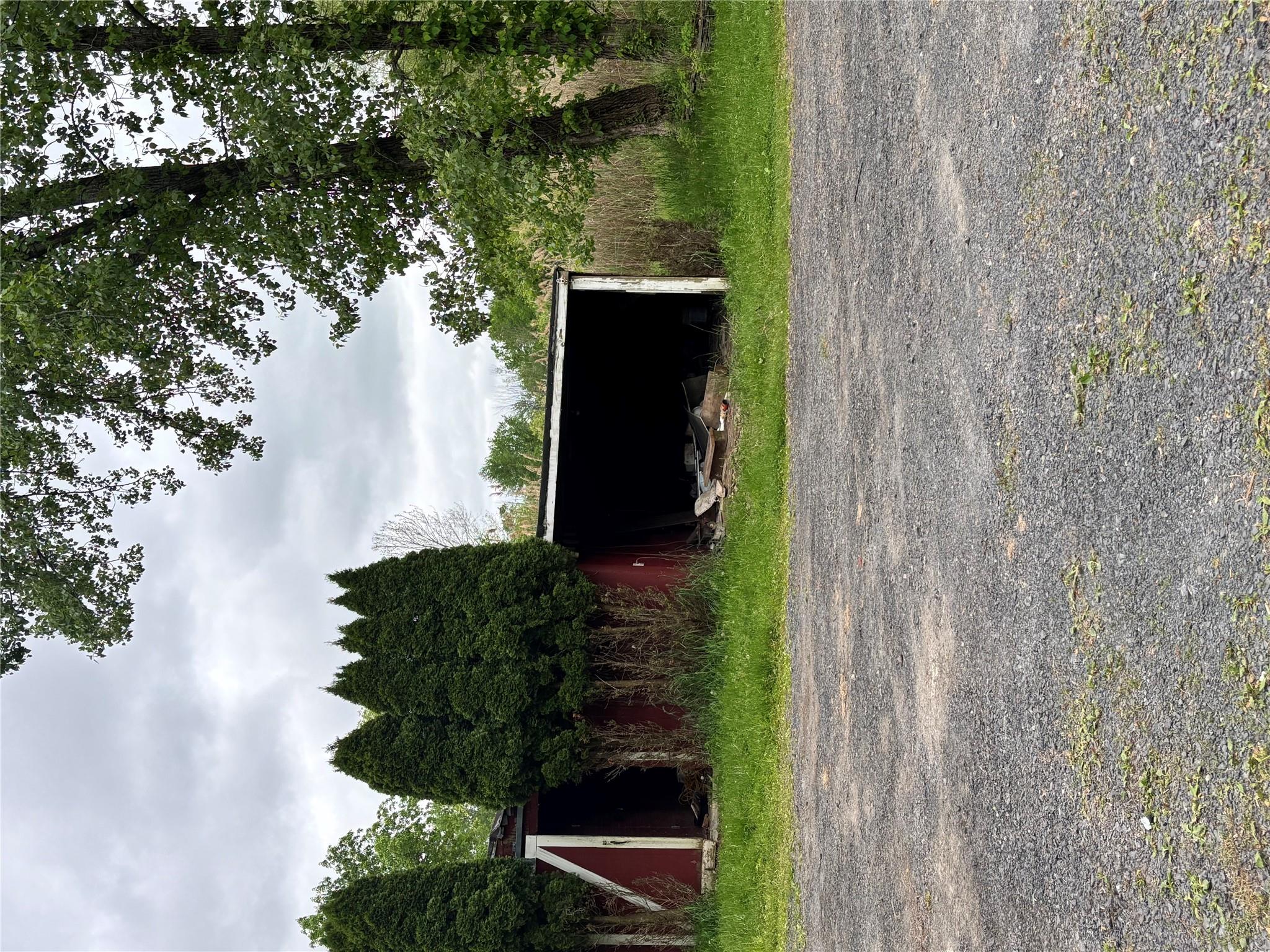 100 Kings Lane, Wallkill, New York image 3