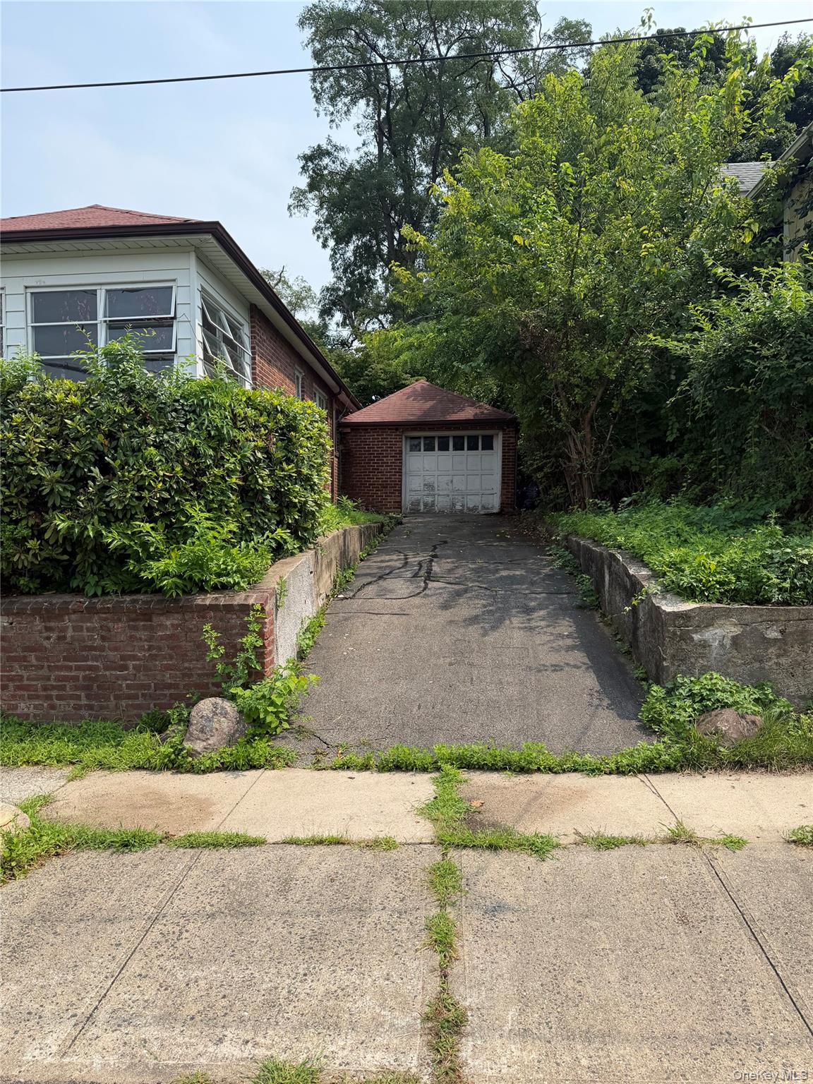 56 Hunt Avenue