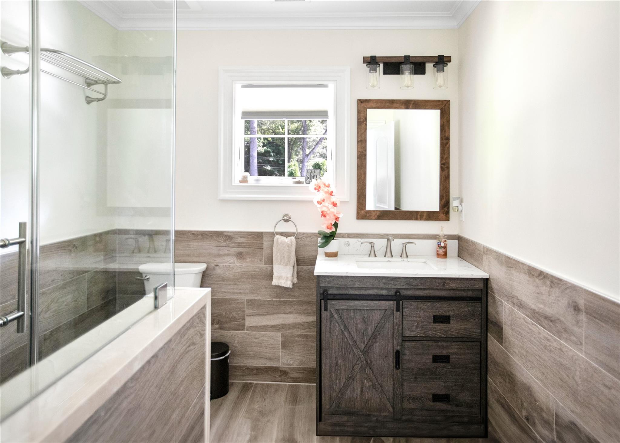 104 Ryerson Avenue, Manorville, New York image 11
