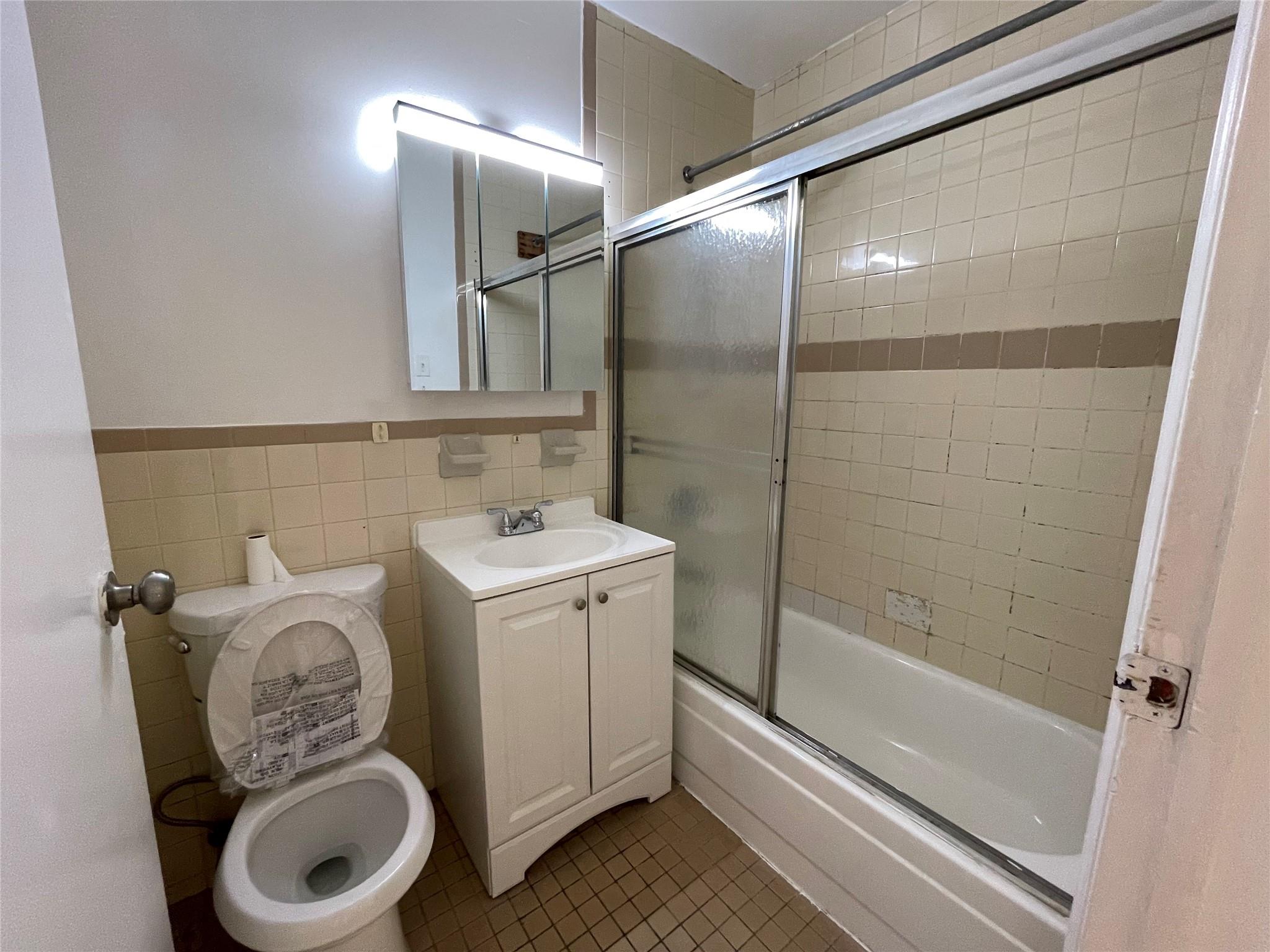 4260 Colden Street 4B