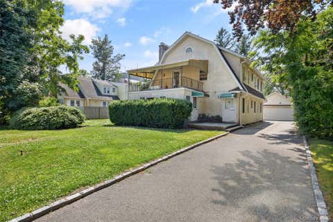 Multifamily For Sale - 20 Spruce Street<br/> Great Neck, NY 11021