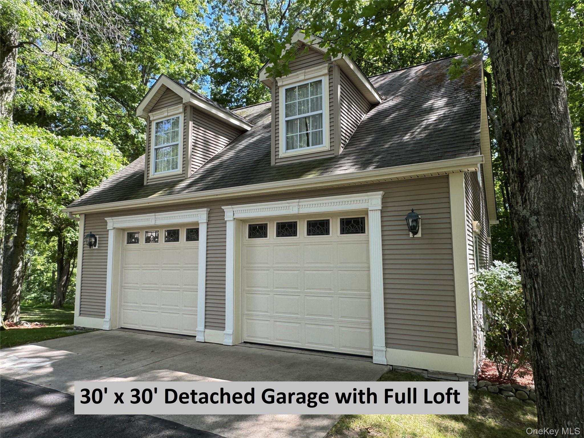 107 Moffat Road