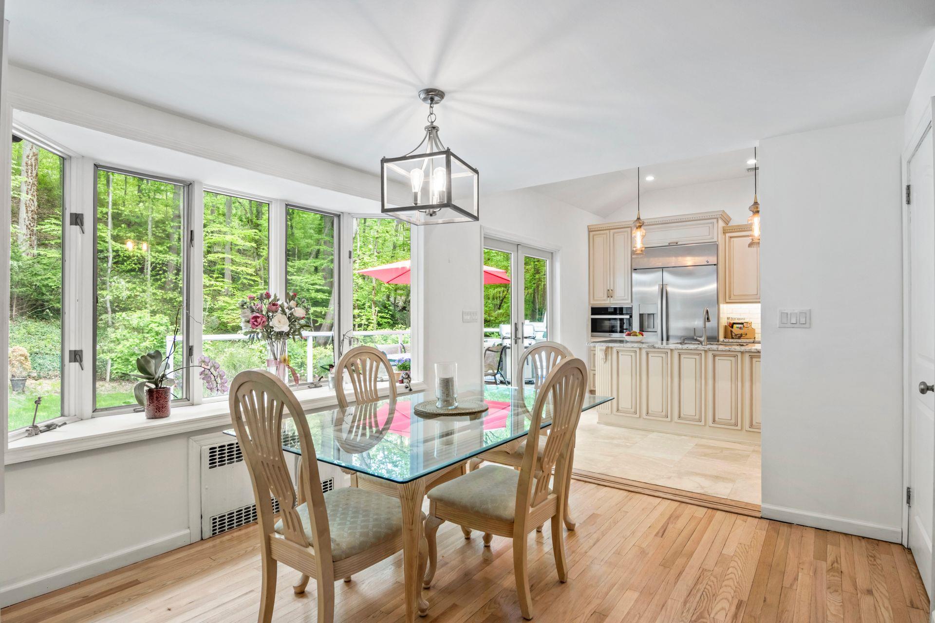 22 Overbrook Drive, Centerport, New York image 11