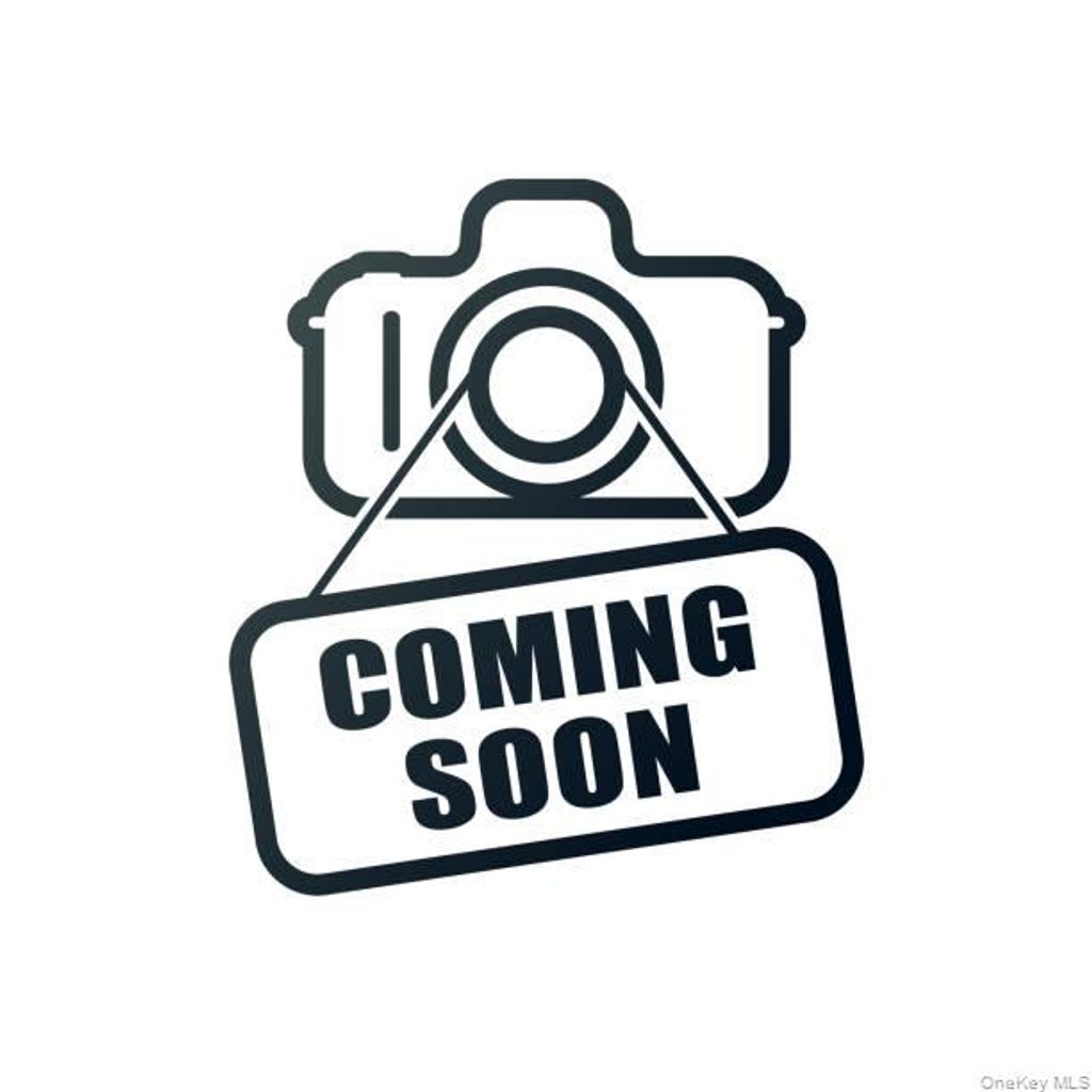 Photo of 6722 166st Street, Fresh Meadows, NY 11365 (MLS # 965732)