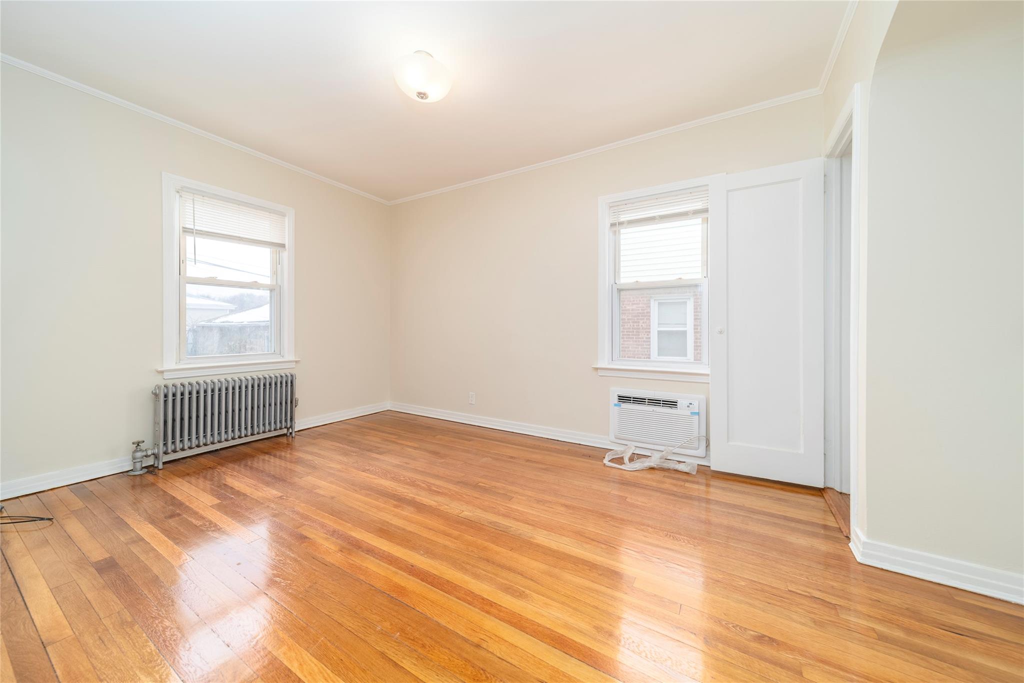 174-22 Gladwin Avenue, Fresh Meadows, New York image 15
