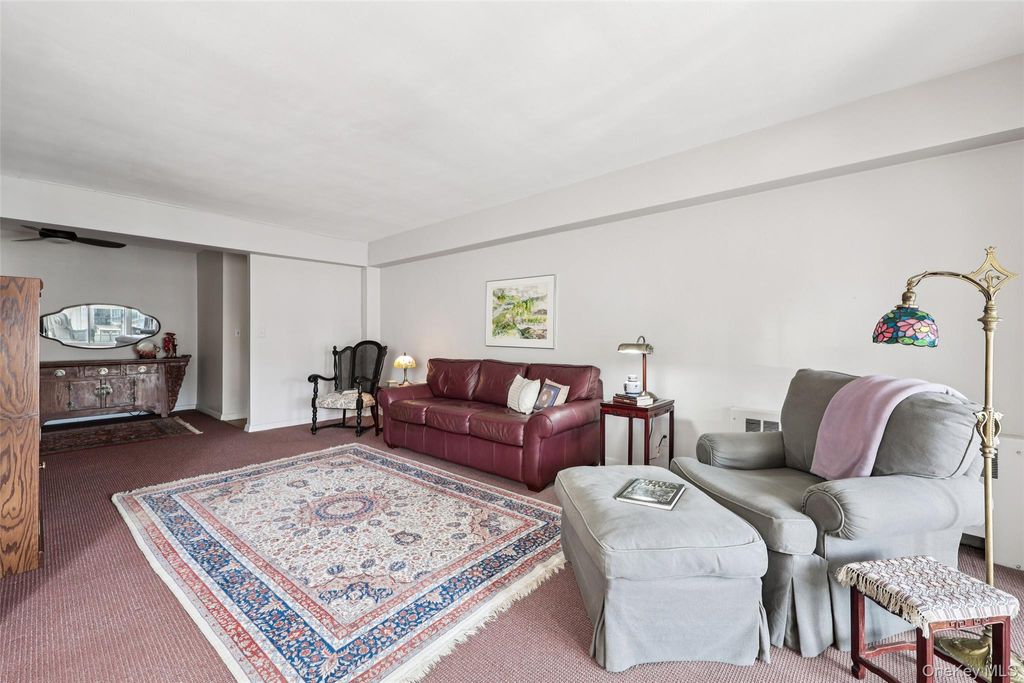 Photo of 2 Salisbury Point #4-E, Nyack, NY 10960 (MLS # 988165)