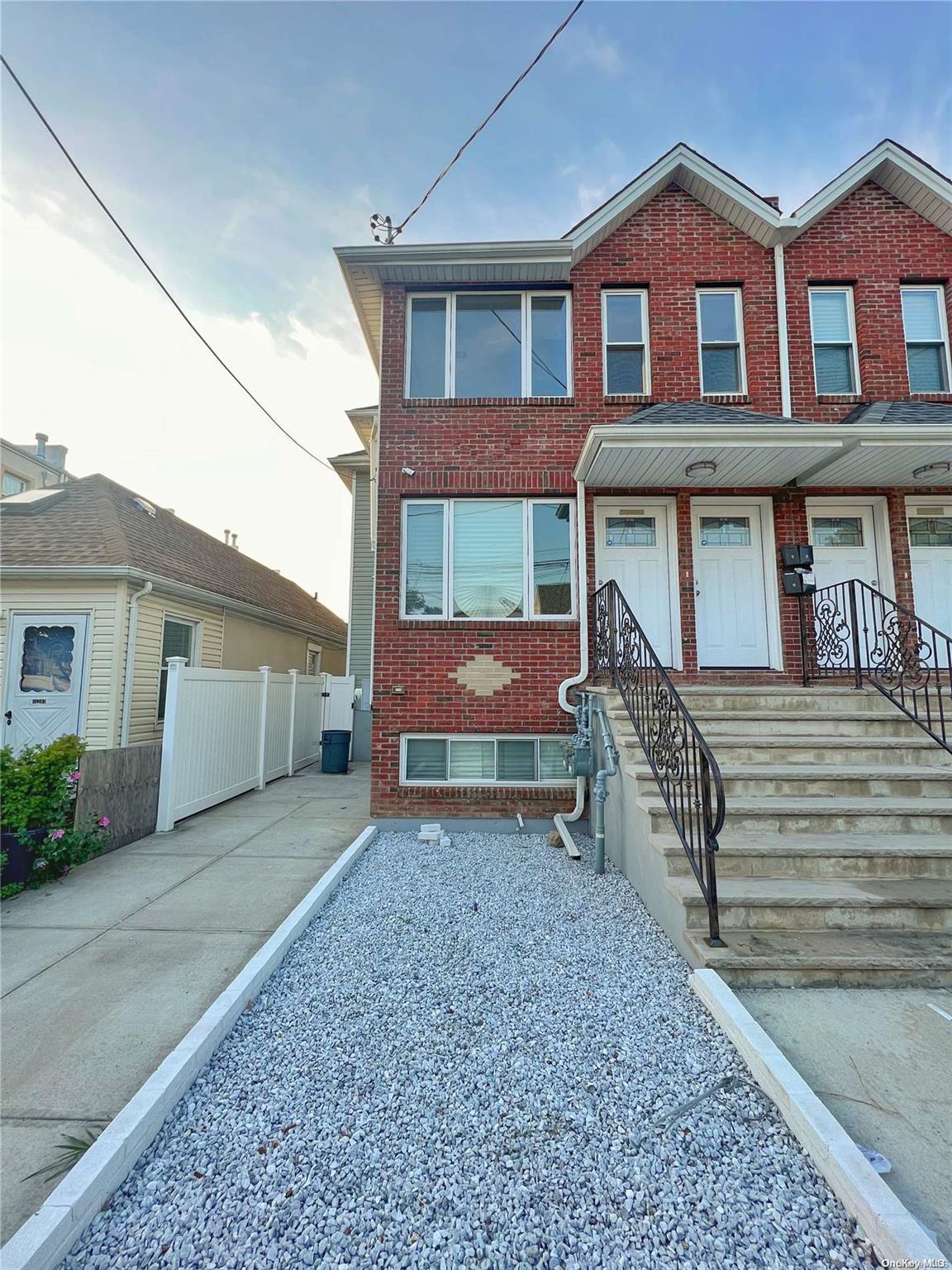 157-09 108th Avenue