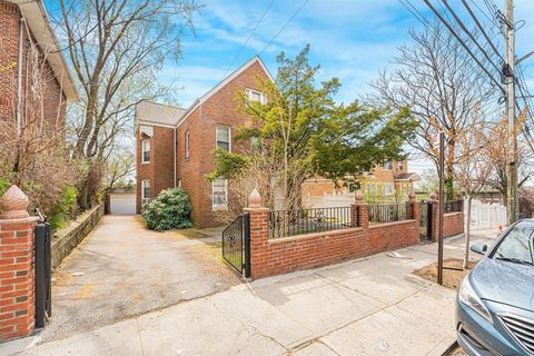 720 E 231st Street Bronx NY 10466