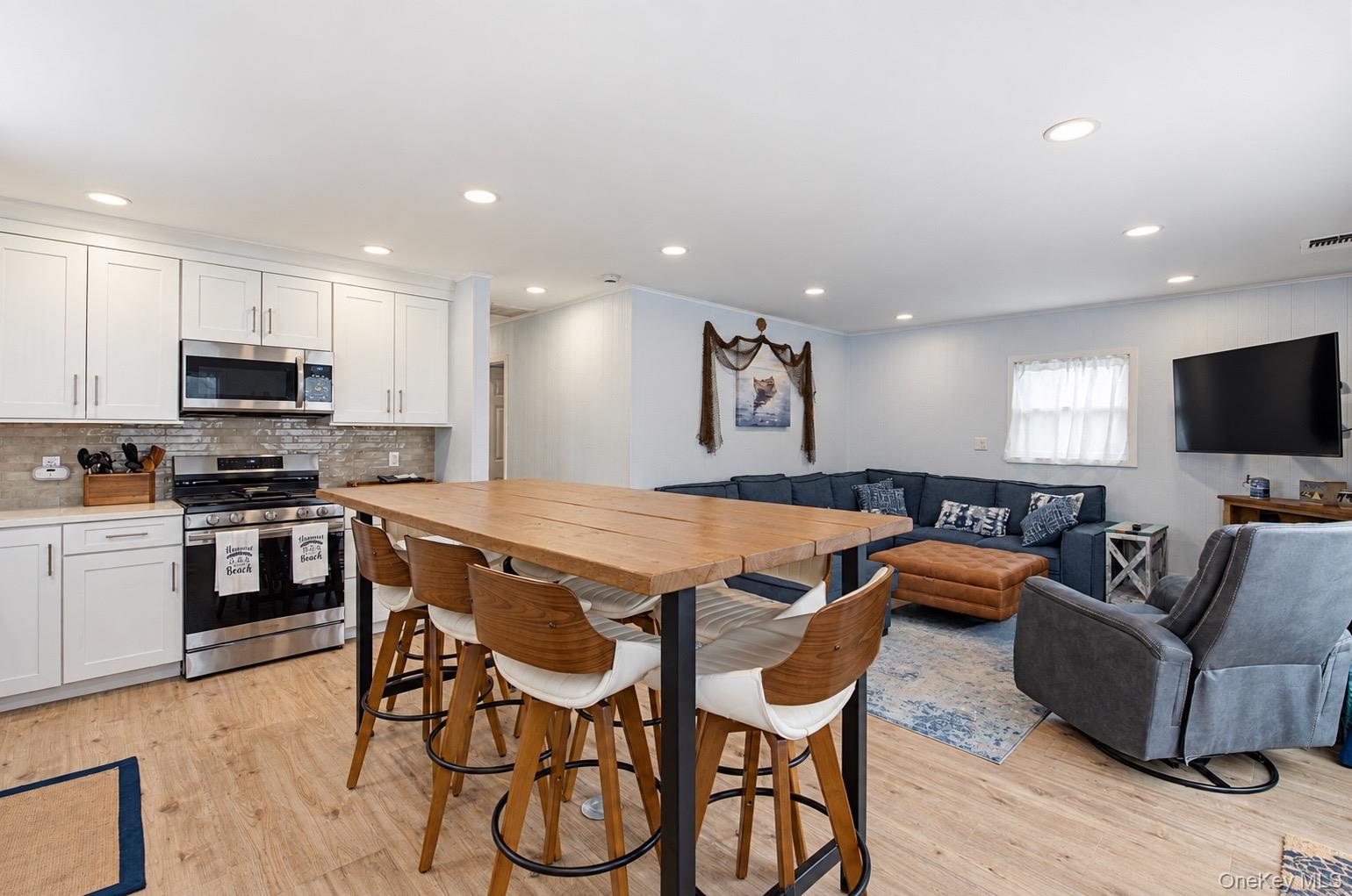 409 A Dune Road