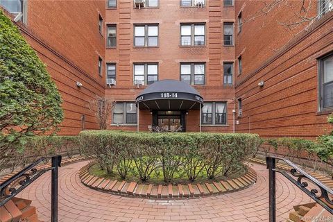 118-14 83rd Avenue 3G Kew Gardens NY 11415