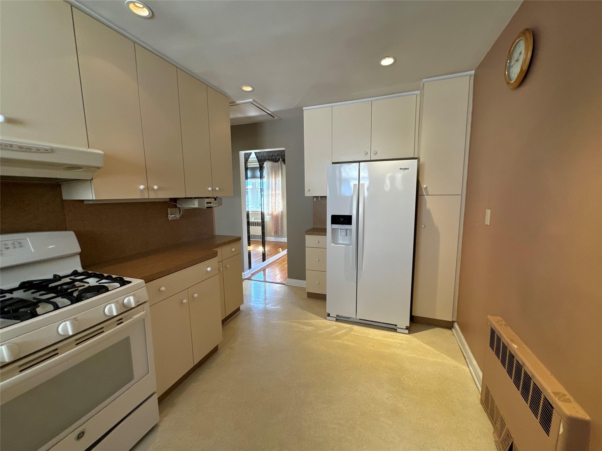 4419 192nd Street, Flushing, New York image 9