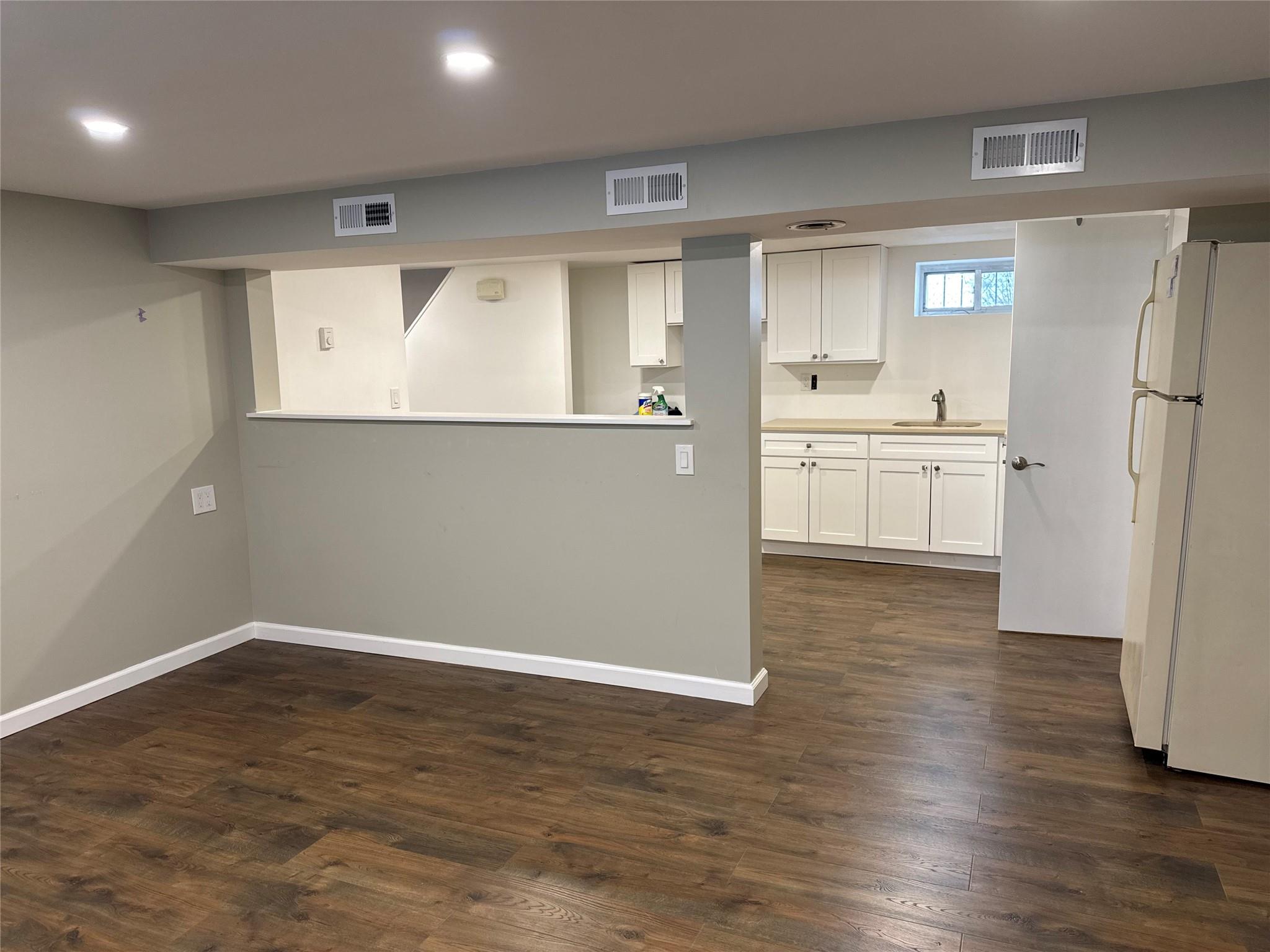 4419 192nd Street, Flushing, New York image 22