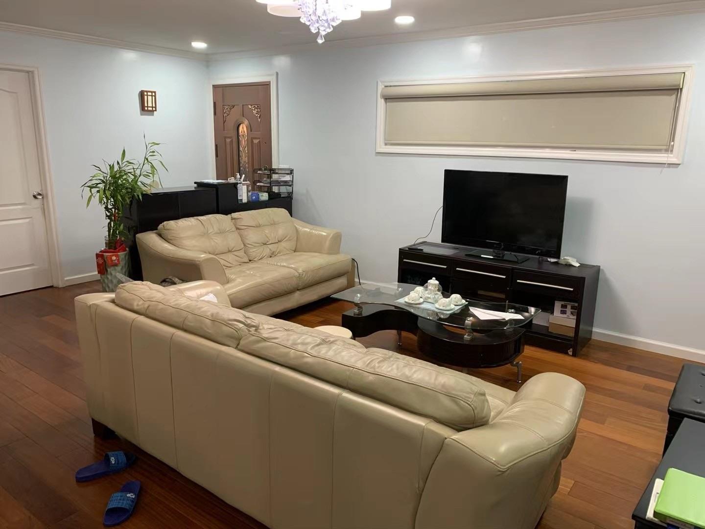 Rental Property at 77th Avenue, Oakland Gardens, Queens, NY - Bedrooms: 4 
Bathrooms: 3 
Rooms: 11  - $4,800 MO.