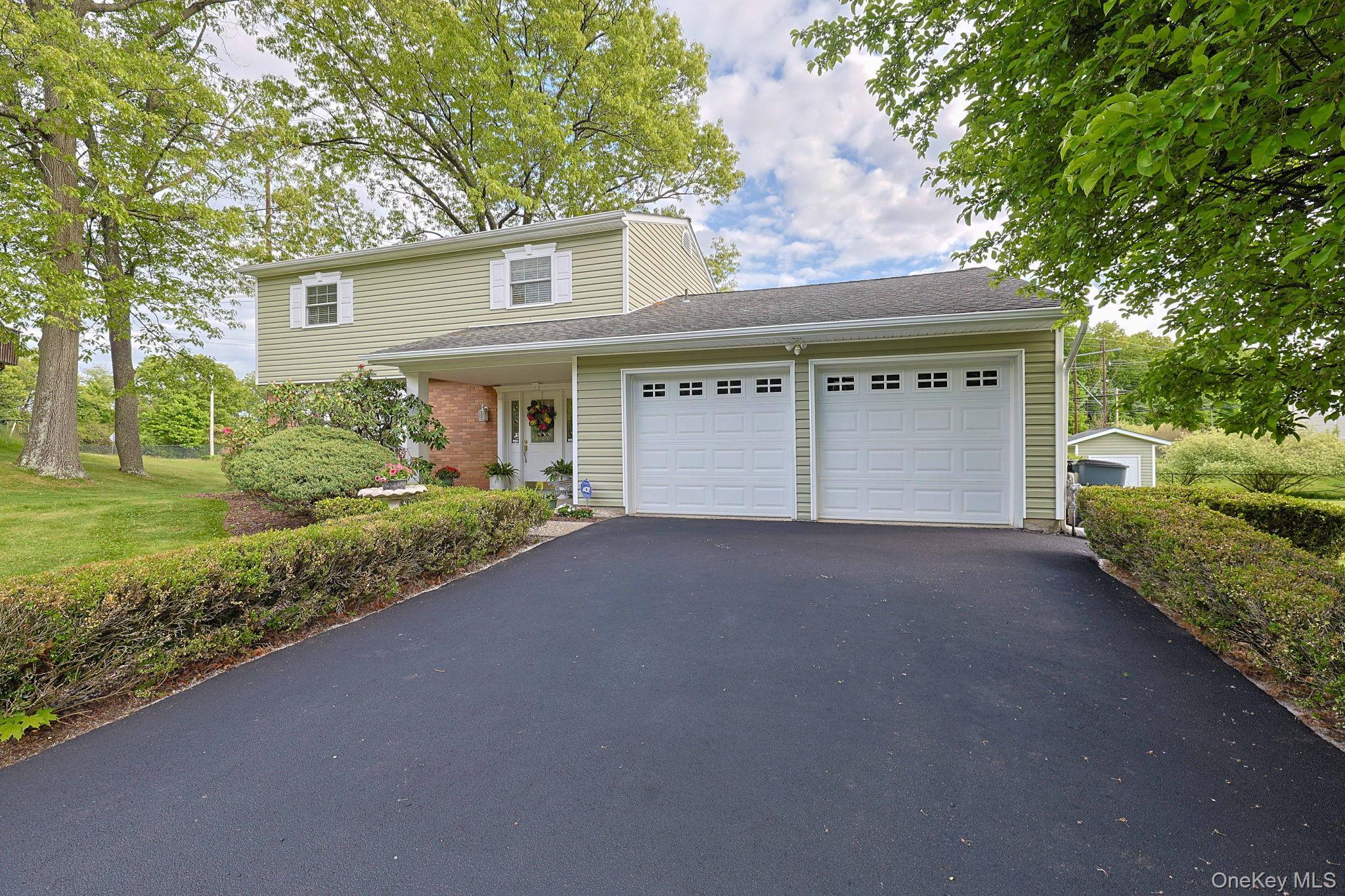 7 San Giacomo Drive