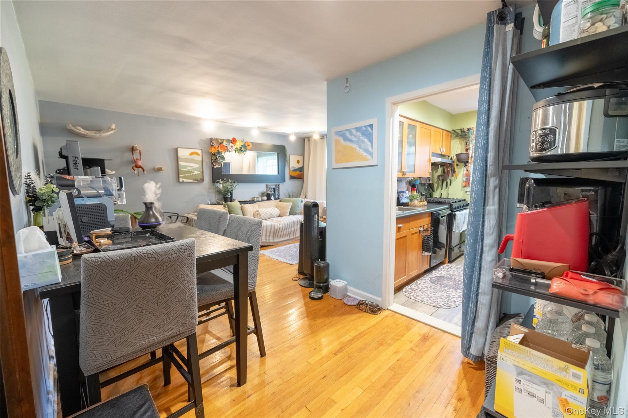 221 Middleneck Road M-2