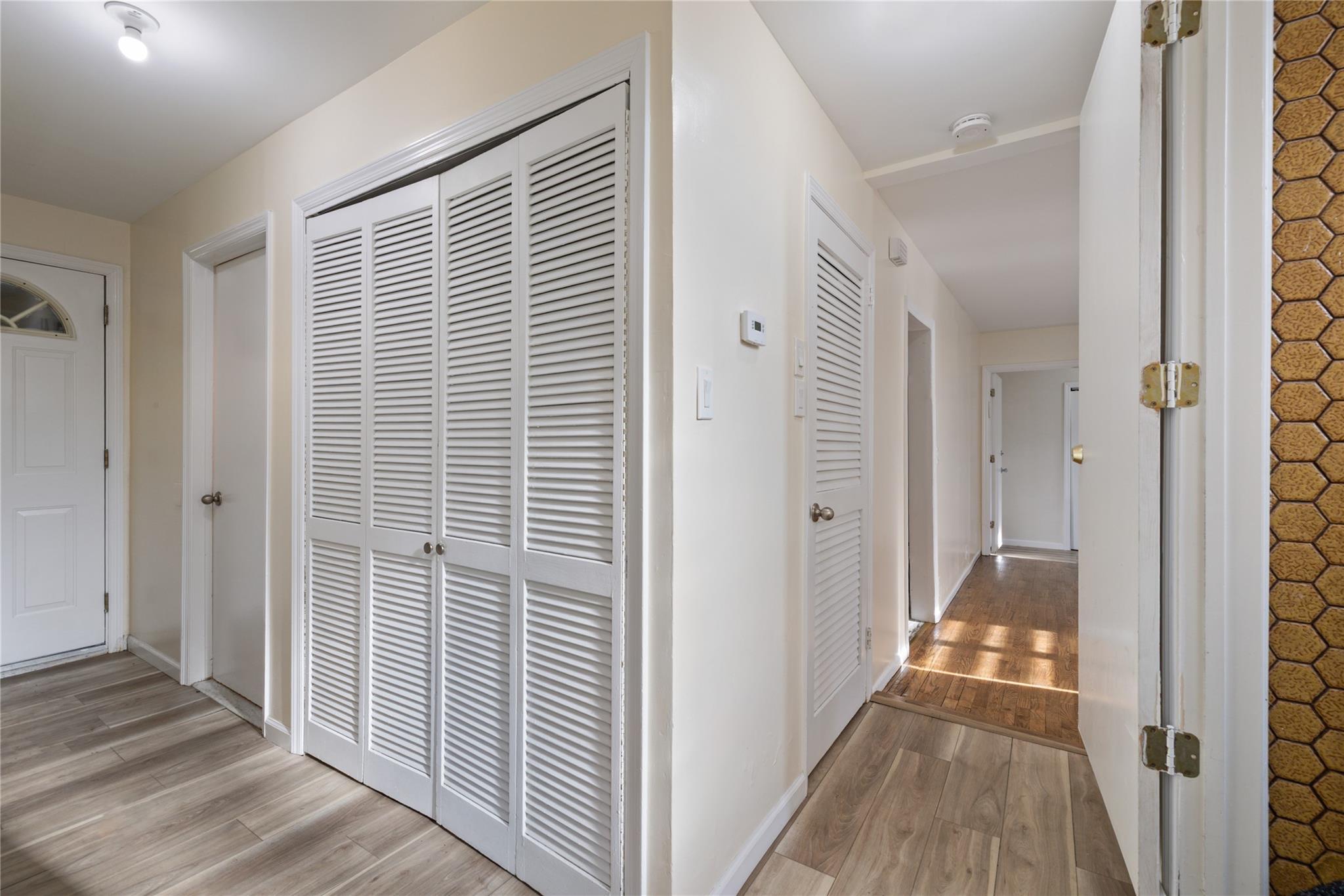 8 Charles Lane, Spring Valley, New York image 25