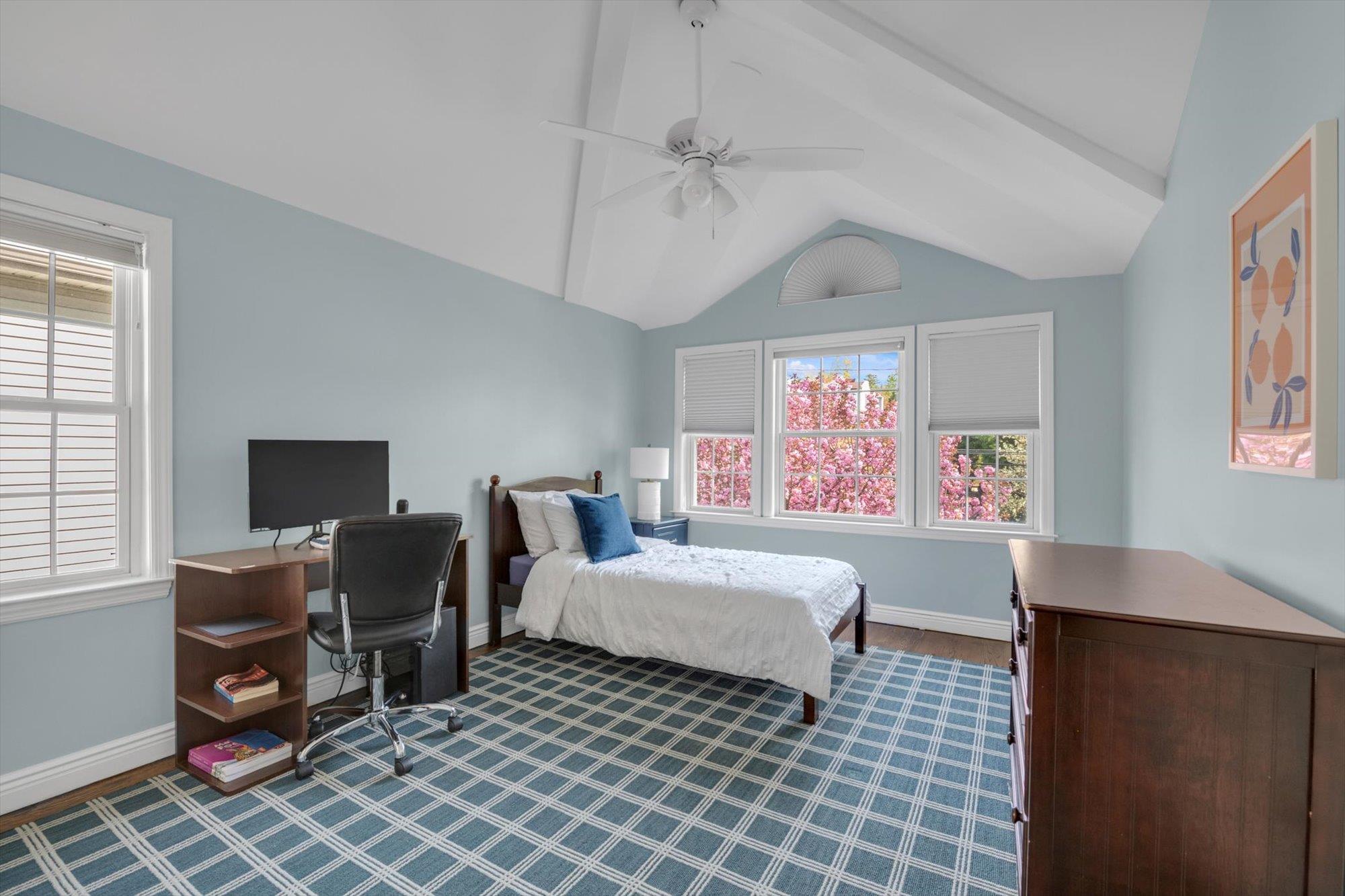 95 Bayview Avenue, Port Washington, New York image 20