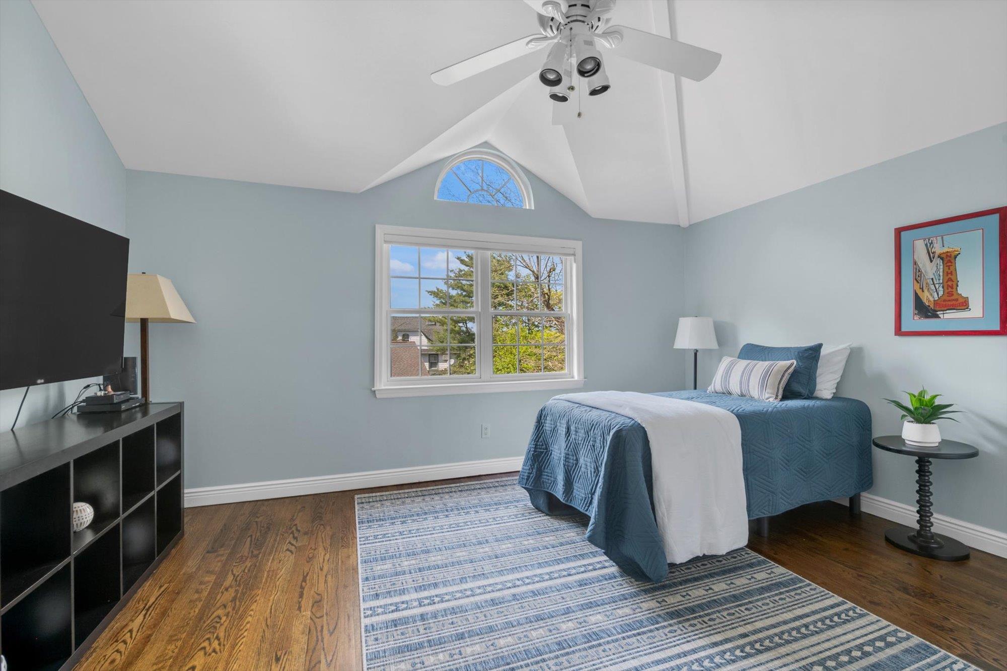95 Bayview Avenue, Port Washington, New York image 23