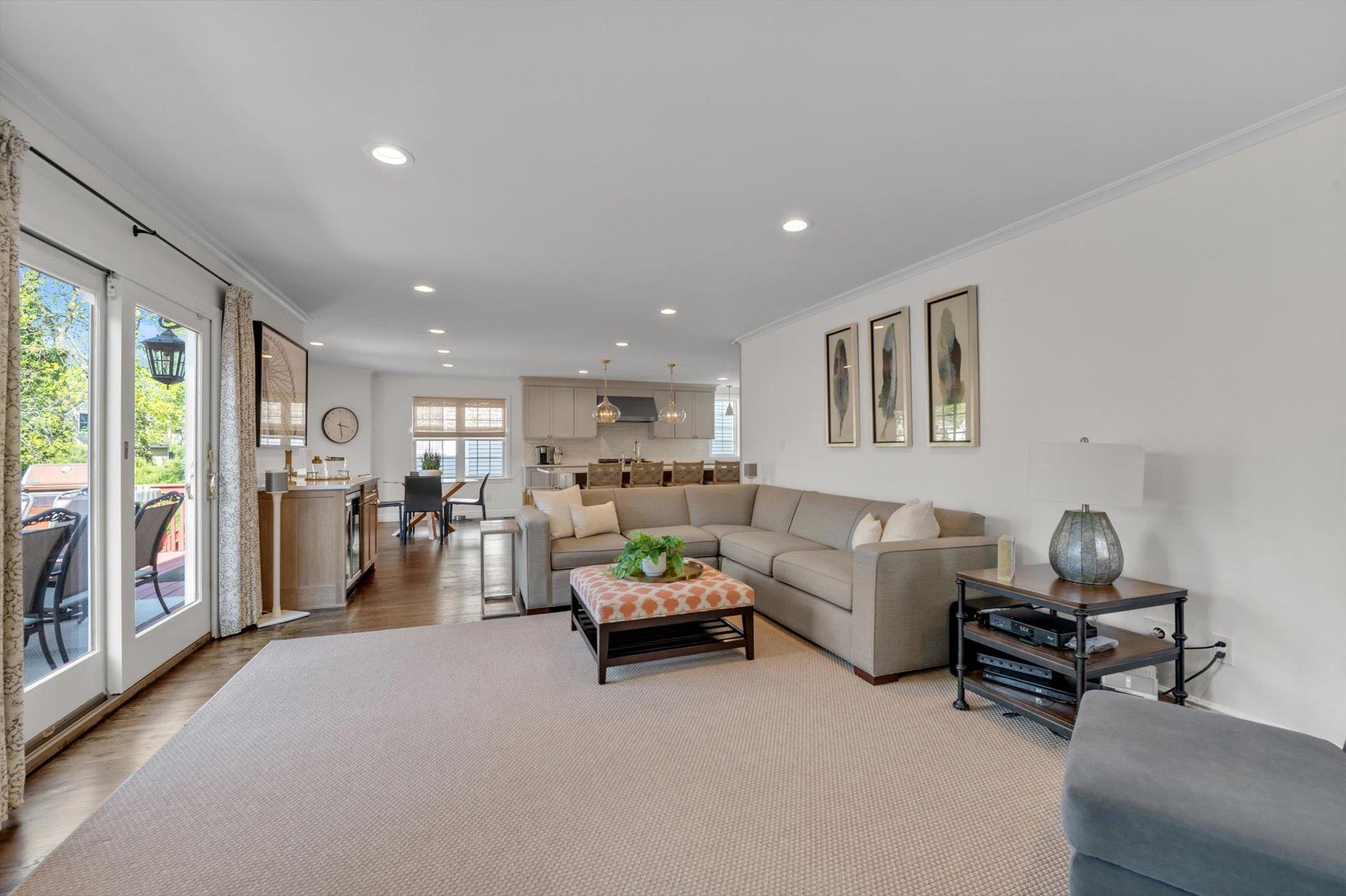 95 Bayview Avenue, Port Washington, New York image 12