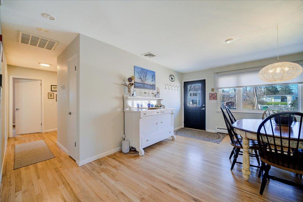 18 Verplanck Avenue, Beacon, New York image 5