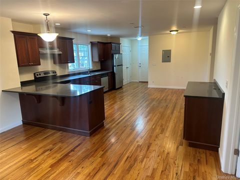Featured picture for the property 931393
