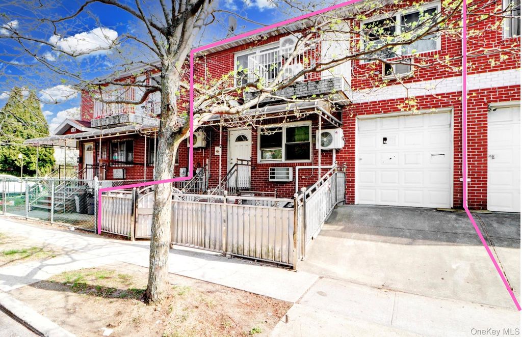 Photo of 15818 85th Avenue, Jamaica, NY 11432 (MLS # 988083)