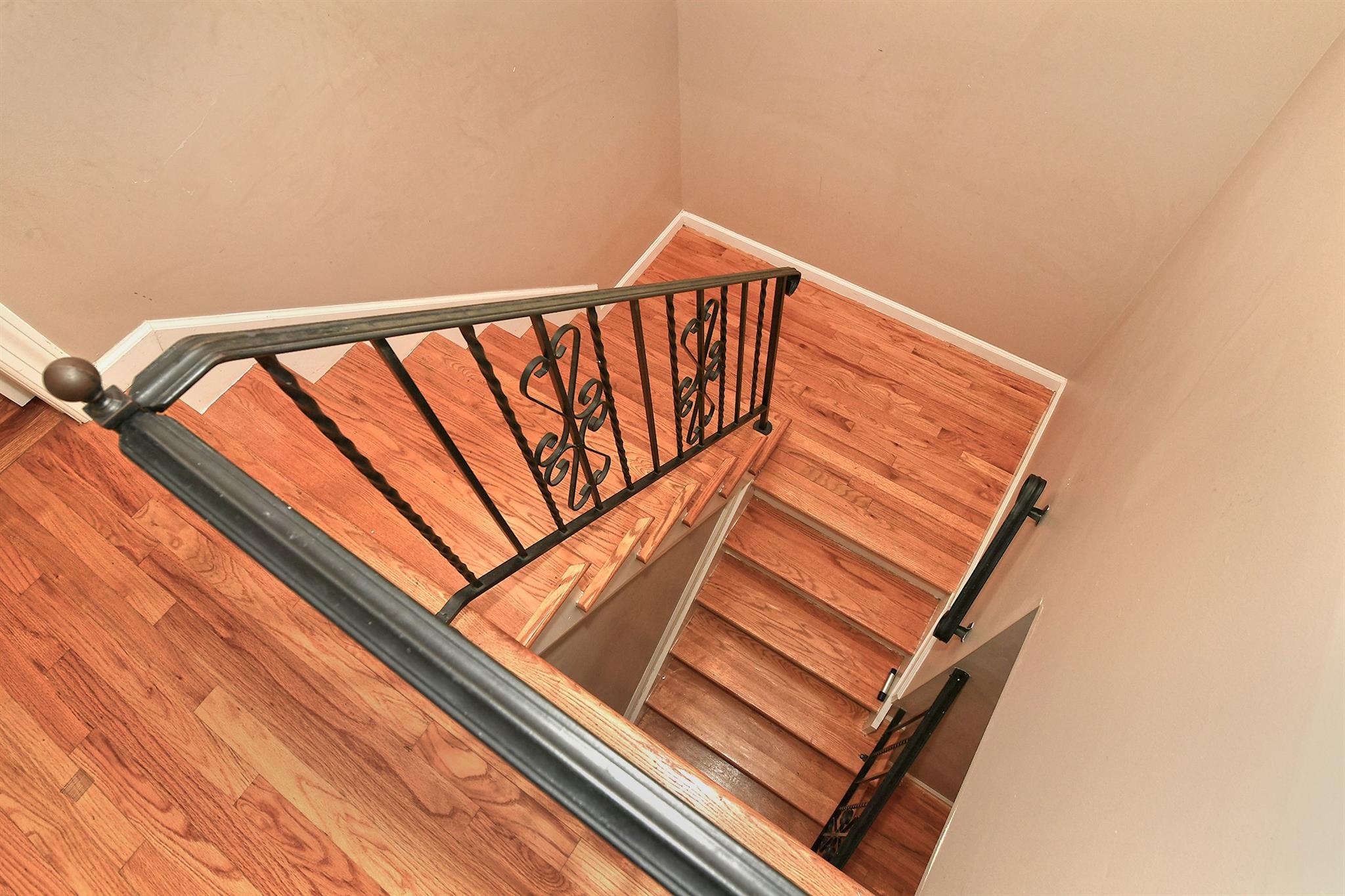 16 Inwood Road, Port Washington, New York image 22