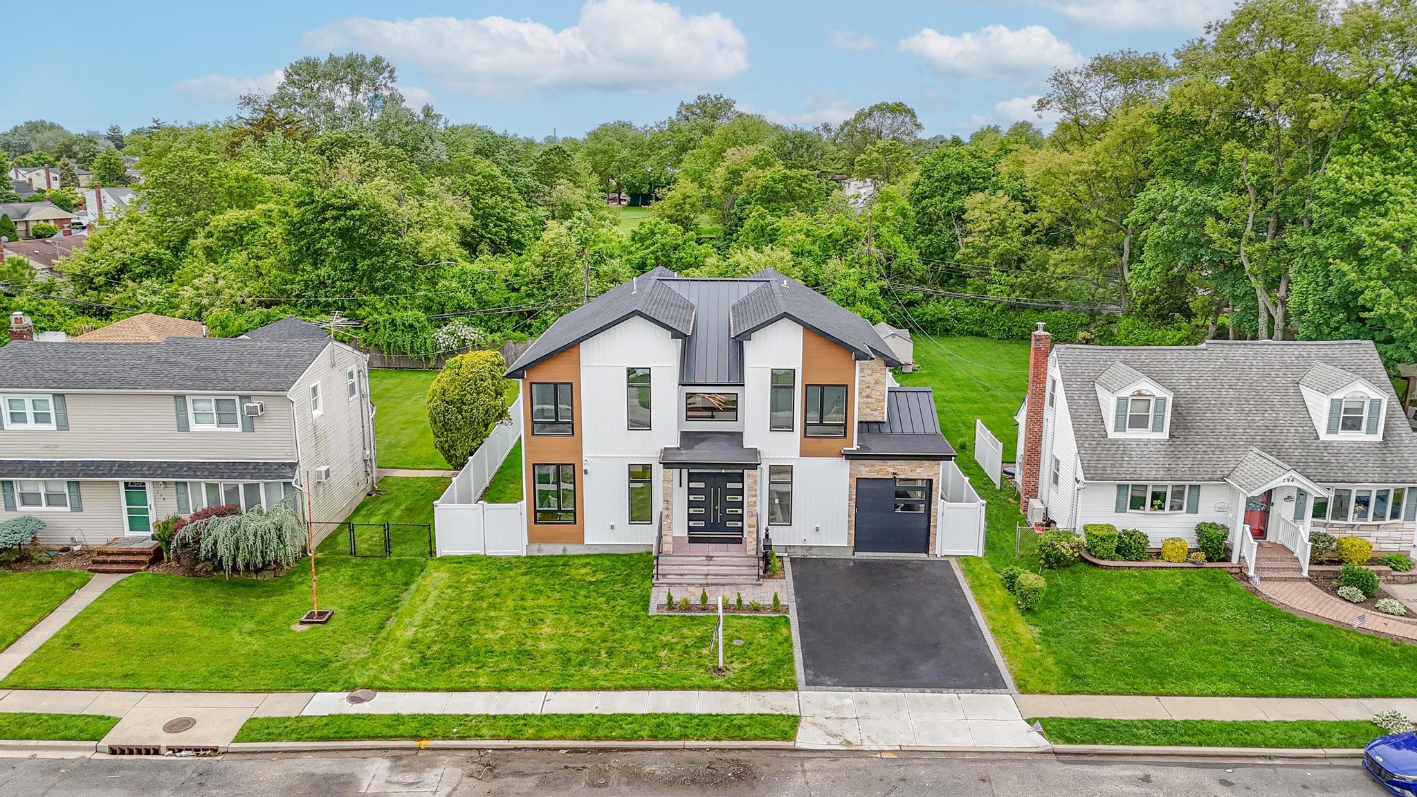296 Division Avenue