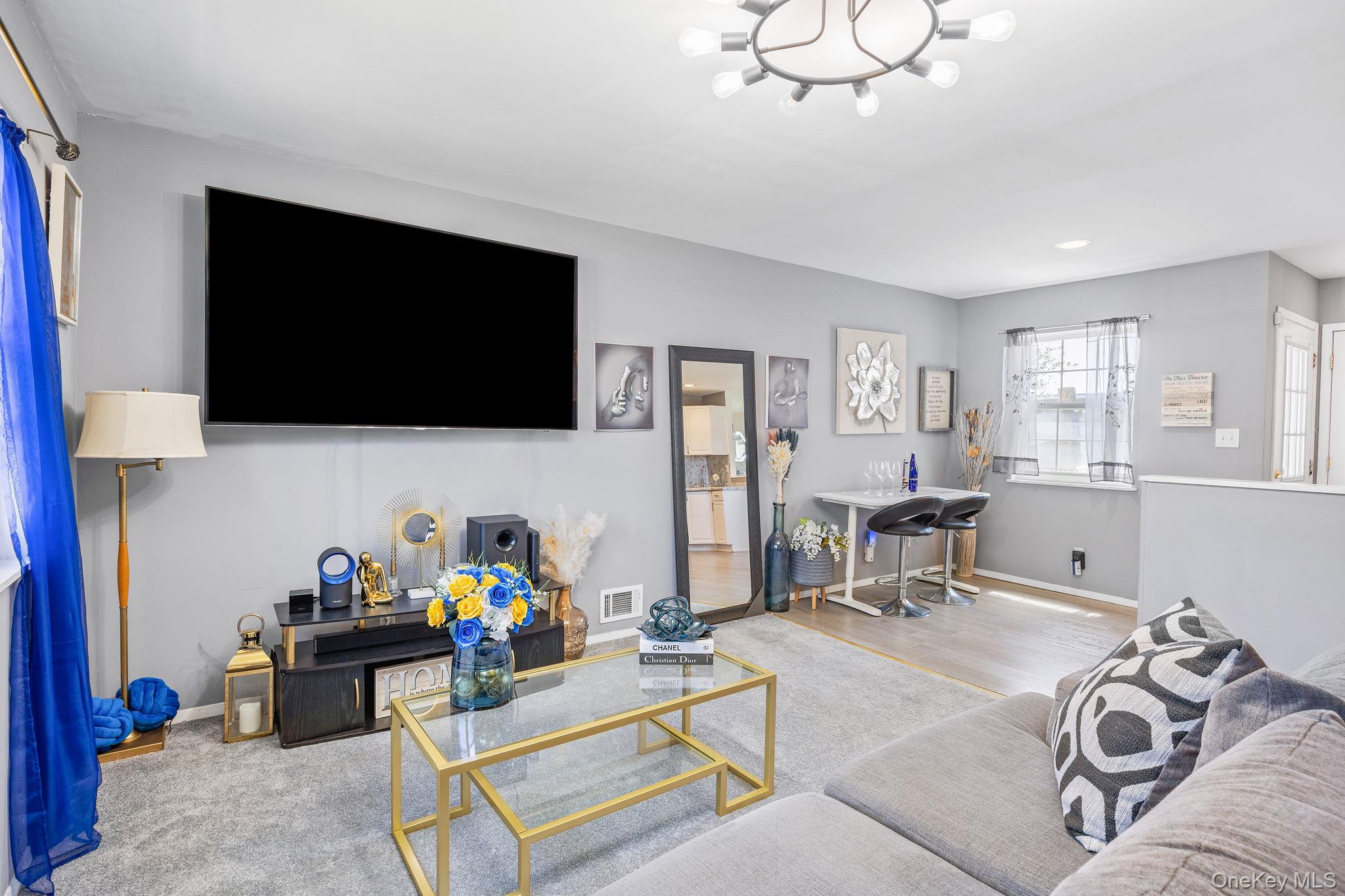 132 Garden City Street