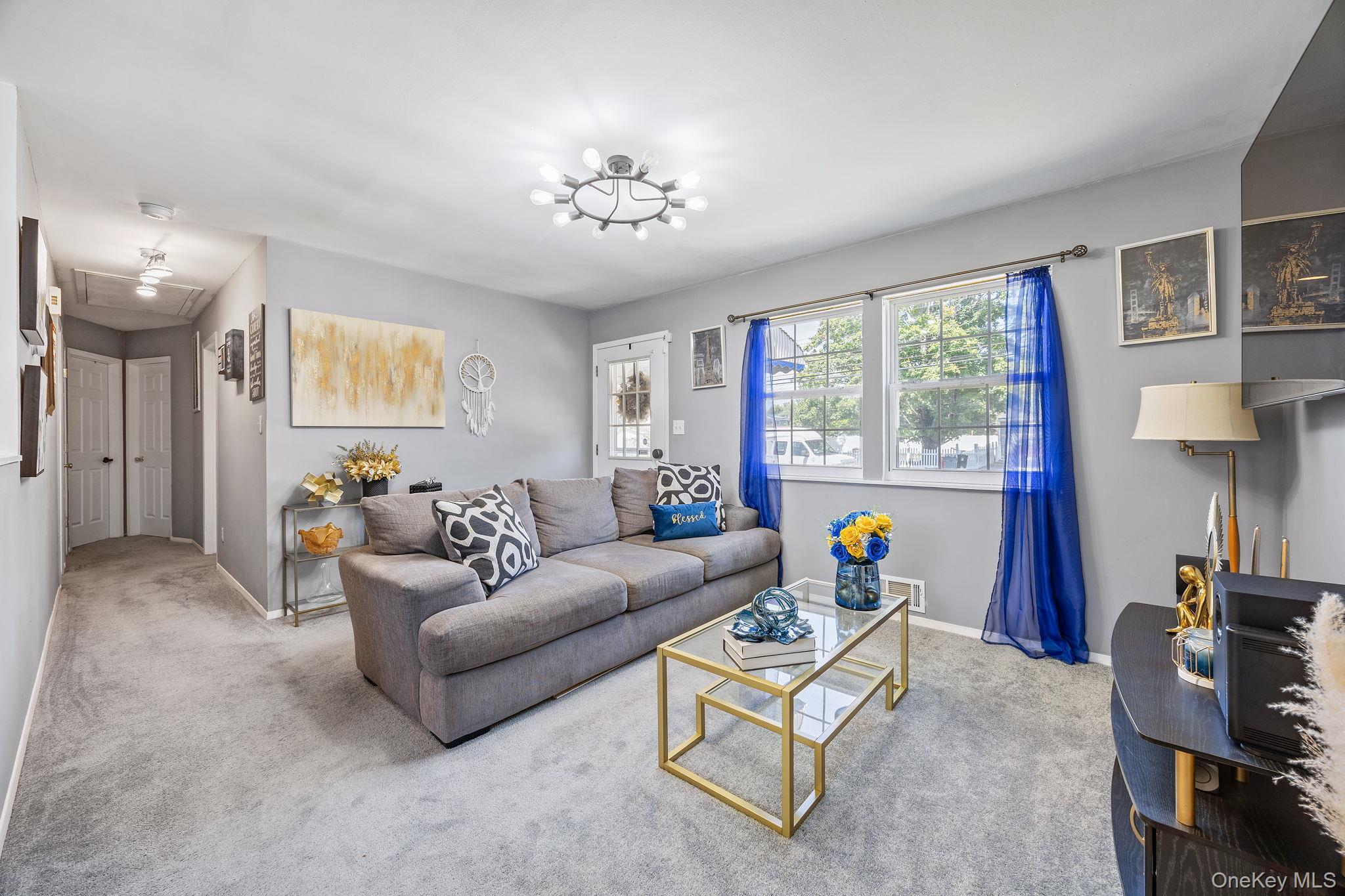 132 Garden City Street