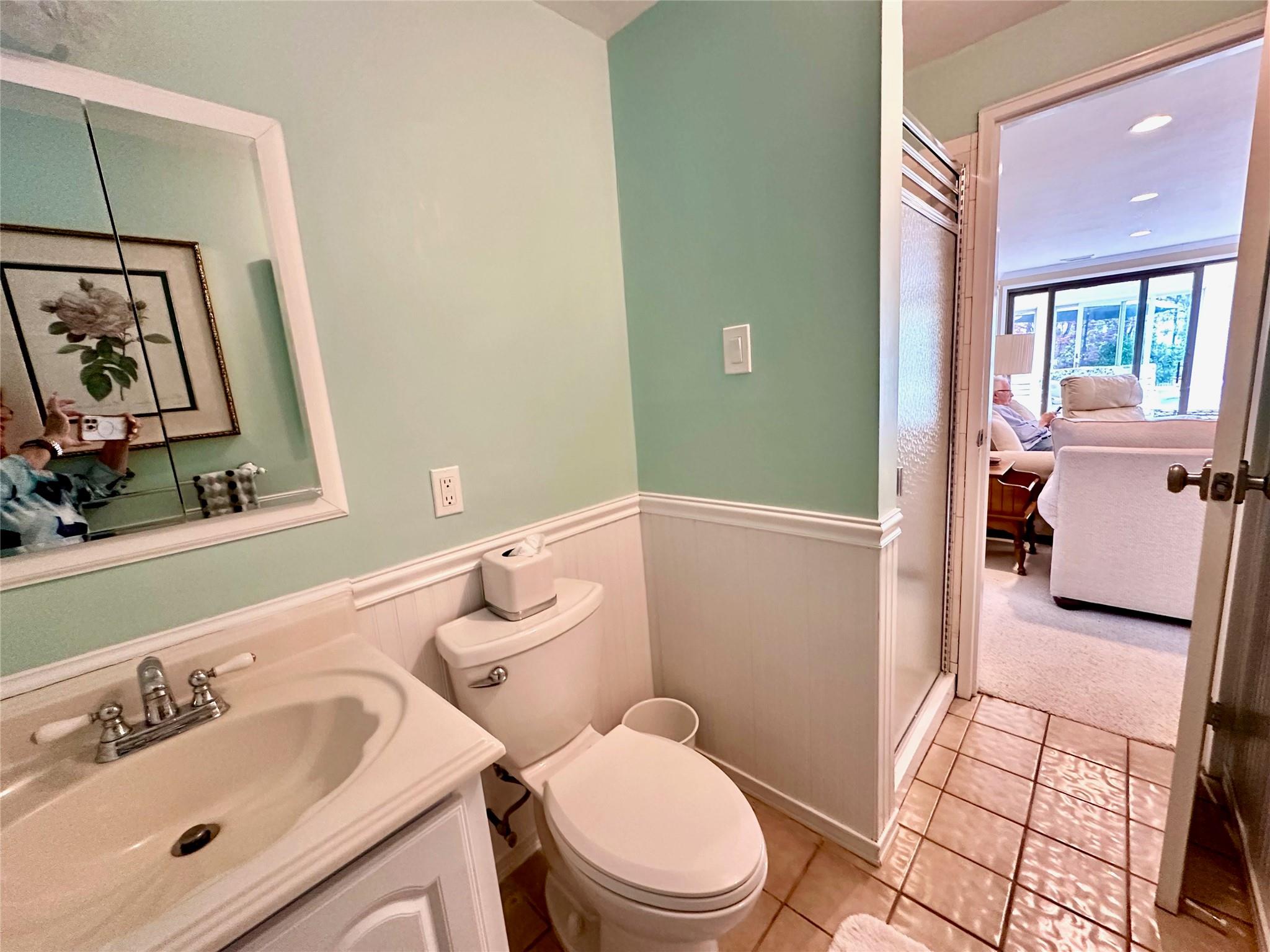 2170 Clover Court, East Meadow, New York image 31