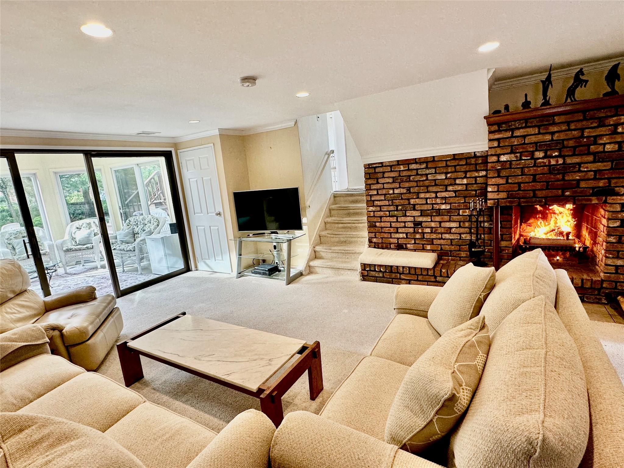 2170 Clover Court, East Meadow, New York image 13