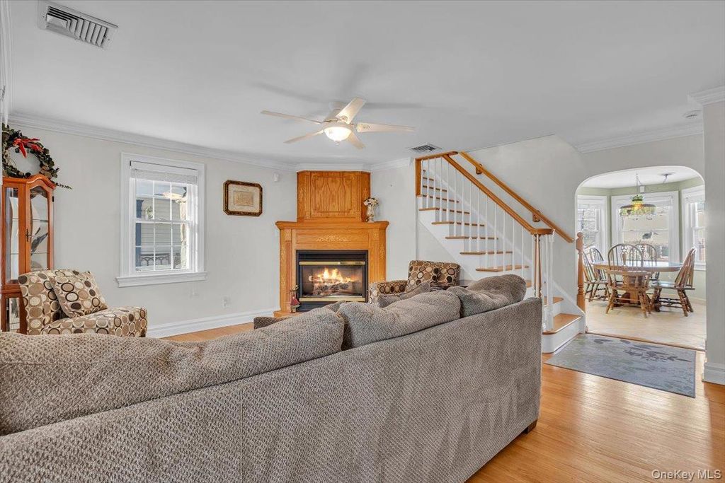 Photo of 31 Stevenson Avenue, Cortlandt Manor, NY 10567 (MLS # 946701)