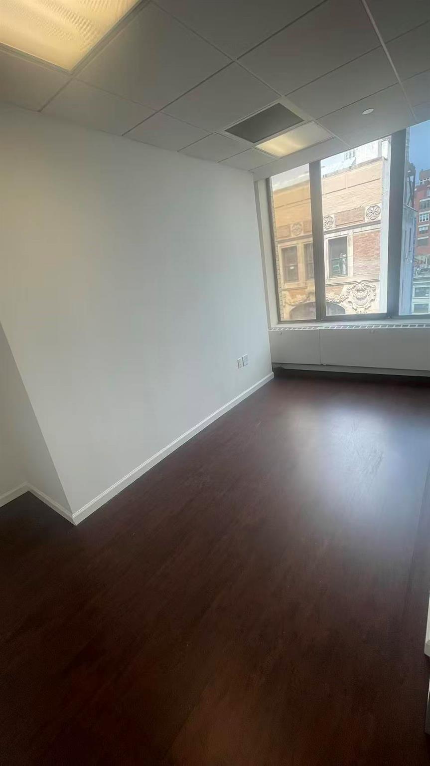 139 centre Street PH 116