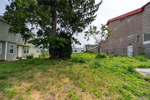 150-12 12 Avenue Whitestone NY 11357