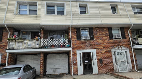 Photo of 10405 Westside Avenue, Corona, NY 11368 (MLS # 1041437)
